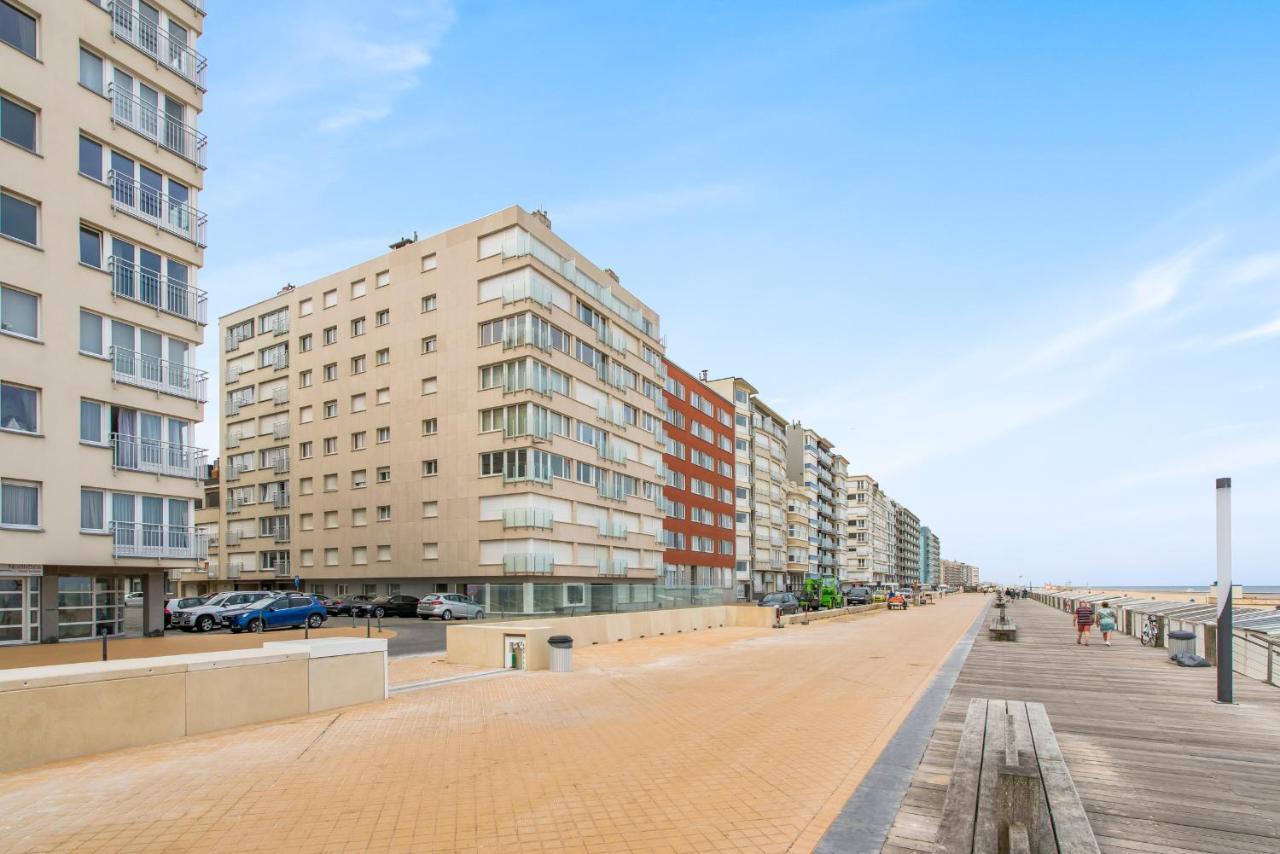 Modern And Bright Seaside App W Seaview & Terrace Lägenhet Oostende Exteriör bild